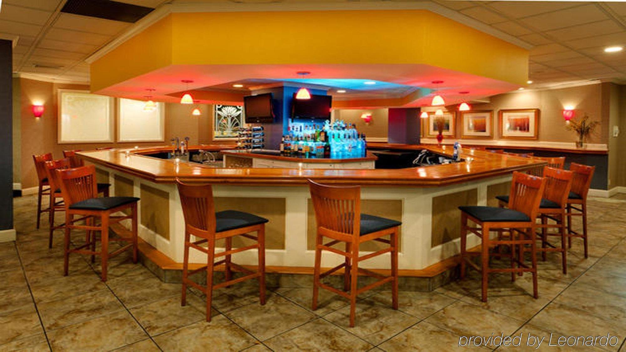 Residence Inn By Marriott Buffalo Downtown Restaurant photo