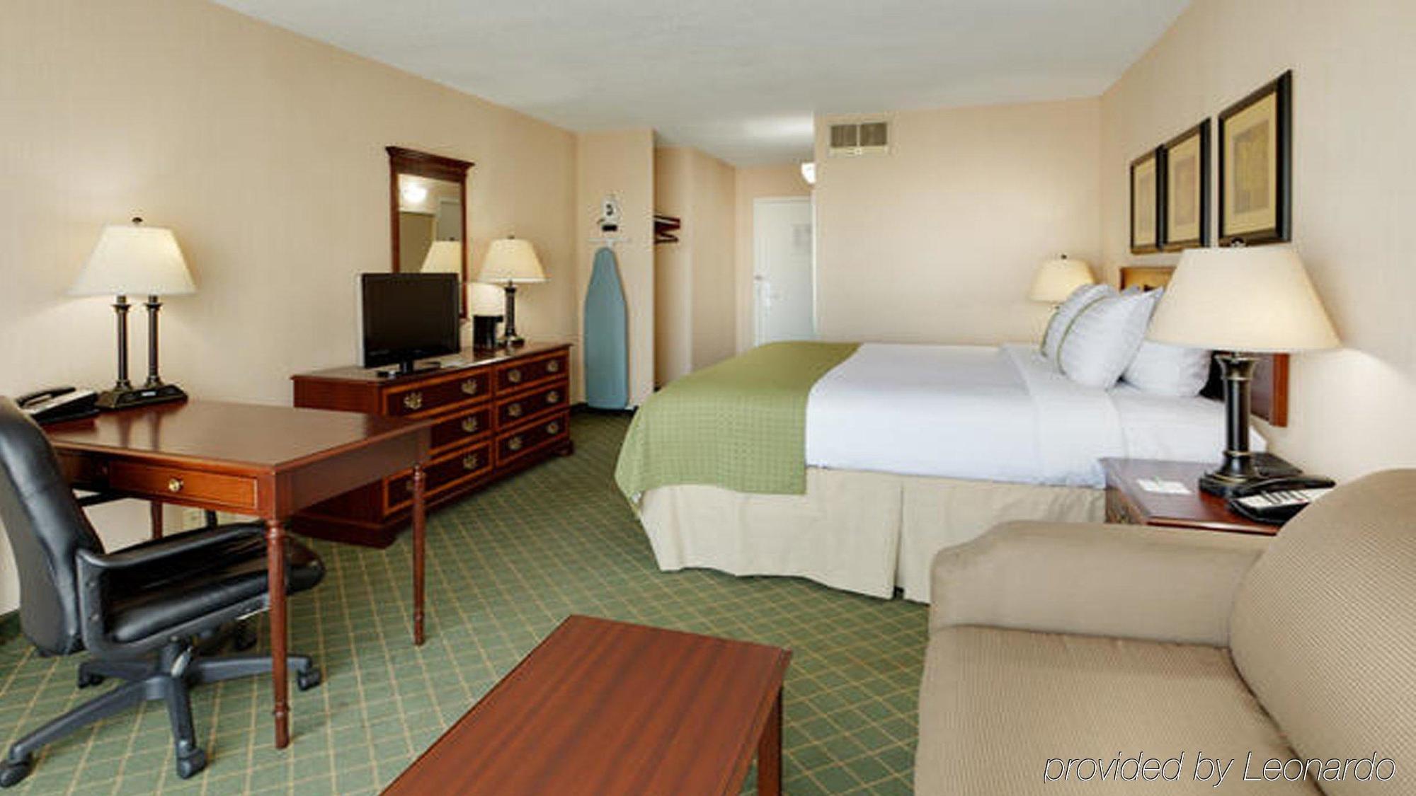 Residence Inn By Marriott Buffalo Downtown Room photo